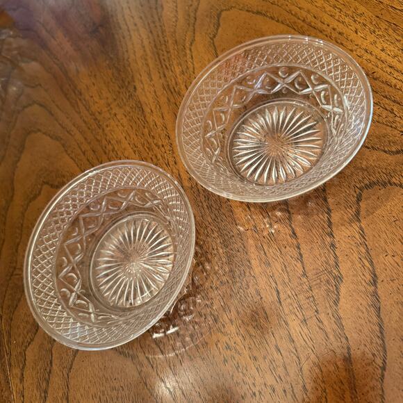 Vtg Finger/Fruit Bowls (2) Cape Cod by Imperial Glass Ohio Glassware 5.25" Set/2 - Picture 5 of 7